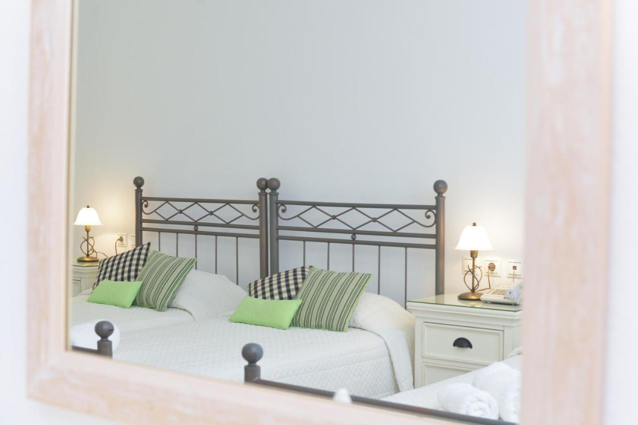 Hotel Efrosini Platis Gialos  Kültér fotó